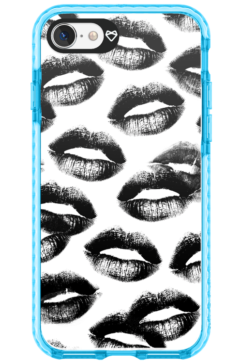 Ghost Kiss - Apple iPhone 8
