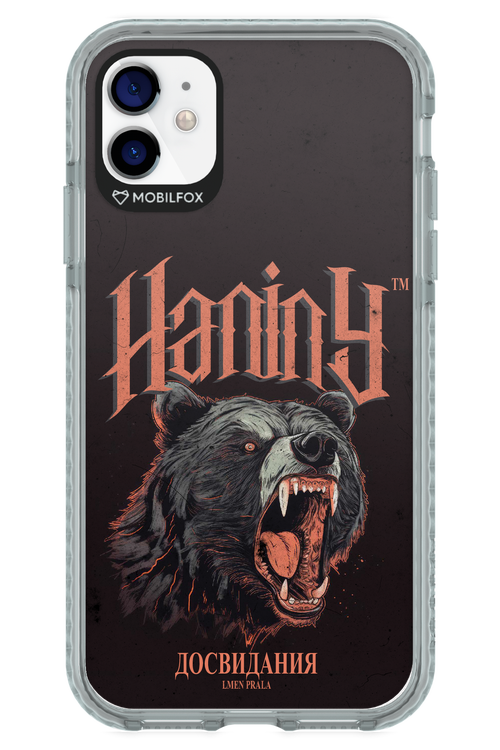 Bear Attack - Apple iPhone 11