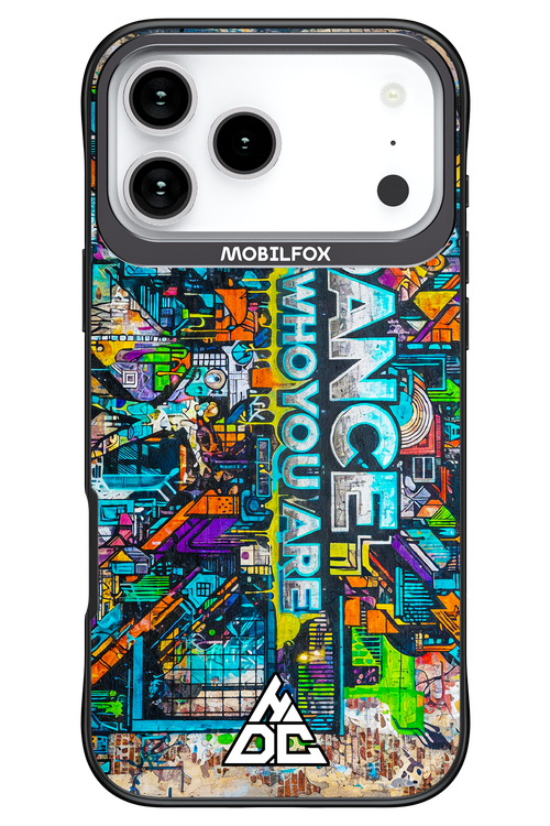 HDC 4 - Apple iPhone 17 Pro Max