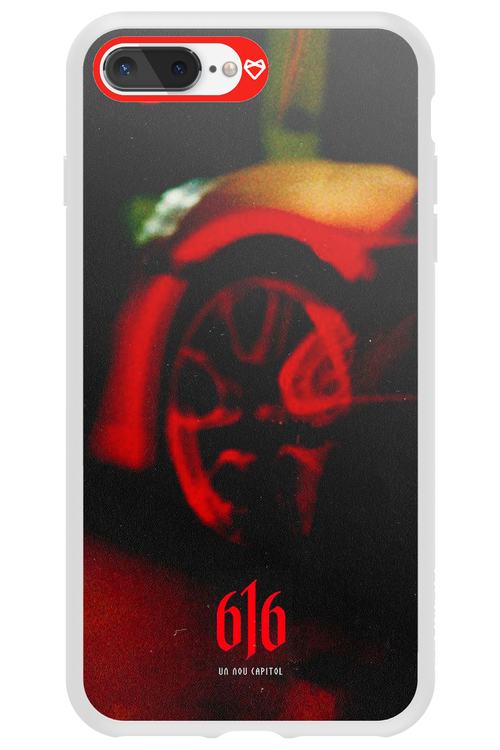 616 - Apple iPhone 8 Plus