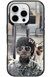 Drip ‘n’ Bow - Apple iPhone 16 Pro