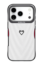 England X Mobilfox 2.0 - Apple iPhone 17 Pro