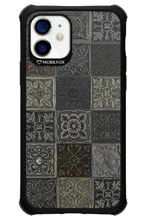 Tiles 2.0 - Apple iPhone 12