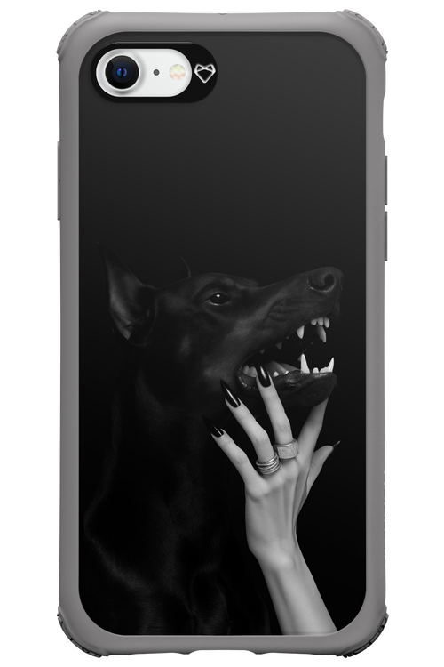 Hellhound - Apple iPhone 8