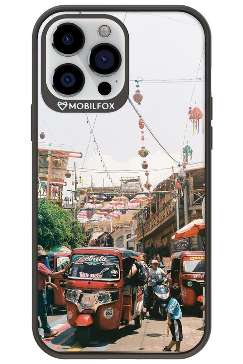 Guatemala Day 2.0 - Apple iPhone 13 Pro Max