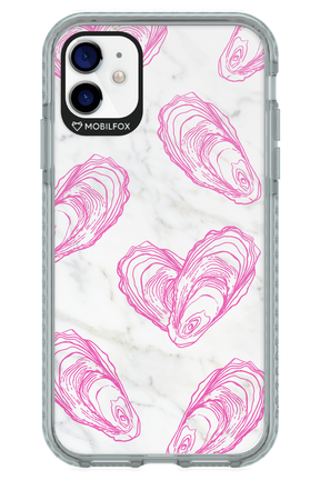 Shelly - Apple iPhone 11