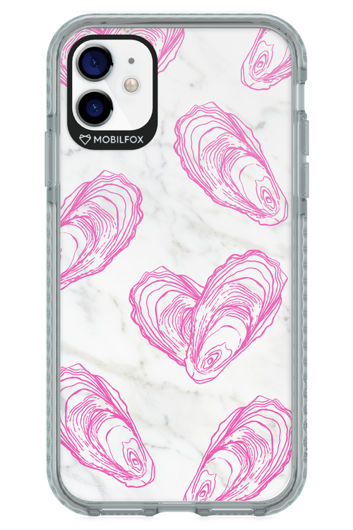 Shelly - Apple iPhone 11