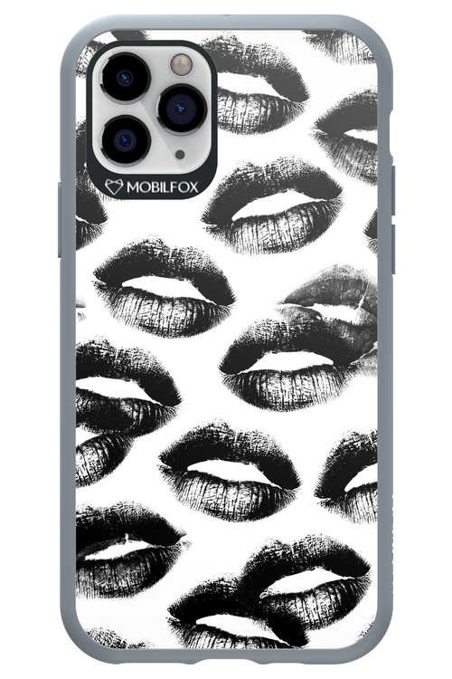 Ghost Kiss - Apple iPhone 11 Pro