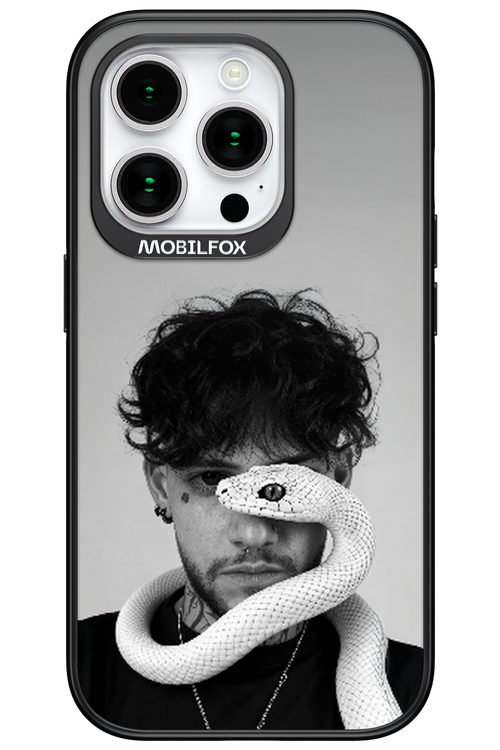 SNAKE (RAVA) 2.0 - Apple iPhone 15 Pro