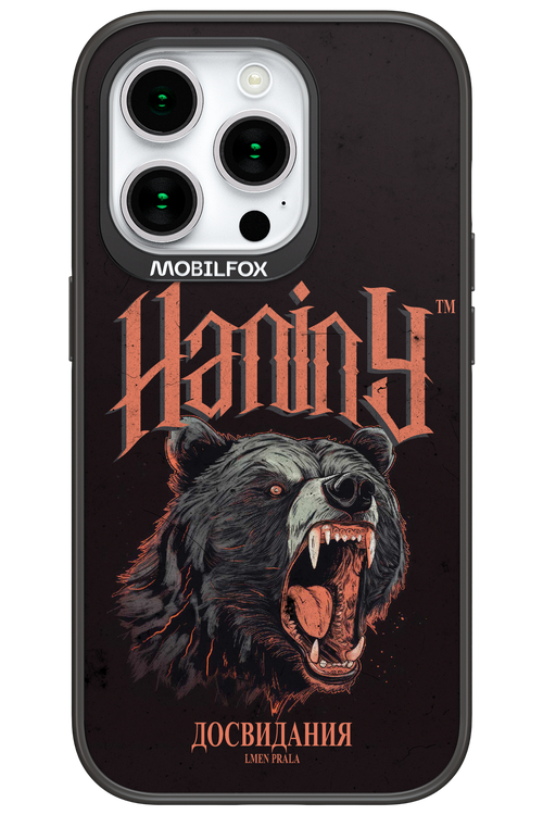 Bear Attack - Apple iPhone 15 Pro