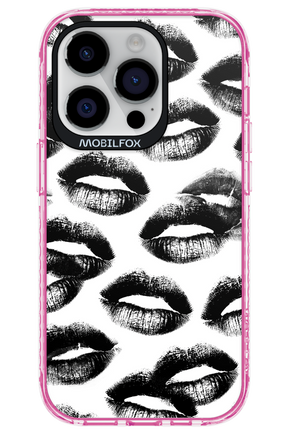 Ghost Kiss - Apple iPhone 14 Pro