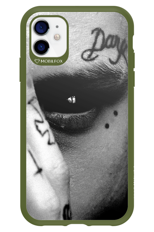 Eye On You - Apple iPhone 11