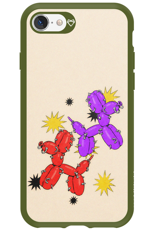 Dog Fight 2.0 - Apple iPhone 8
