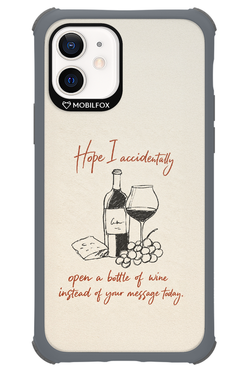 Bottle of wine 2.0 - Apple iPhone 12