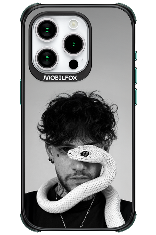 SNAKE (RAVA) 2.0 - Apple iPhone 15 Pro