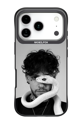 SNAKE (RAVA) 2.0 - Apple iPhone 17 Pro