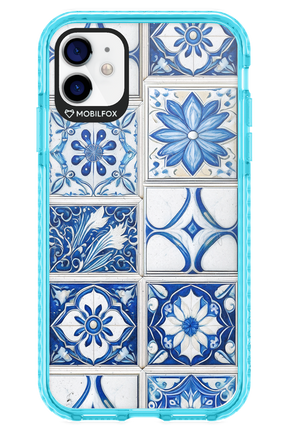 Antique - Apple iPhone 11