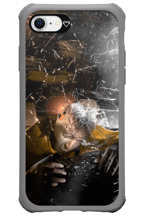 Final Impact - Apple iPhone 8