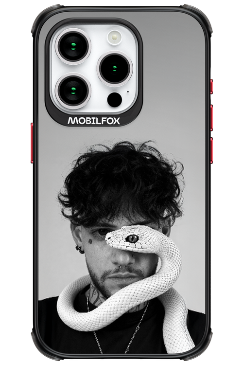 SNAKE (RAVA) 2.0 - Apple iPhone 15 Pro