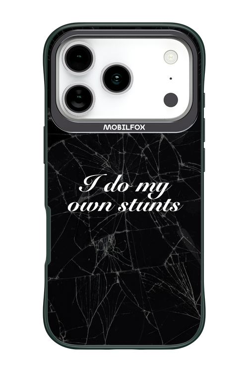 Stunts 2.0 - Apple iPhone 17 Pro