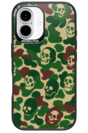 Camo Skull - Apple iPhone 16