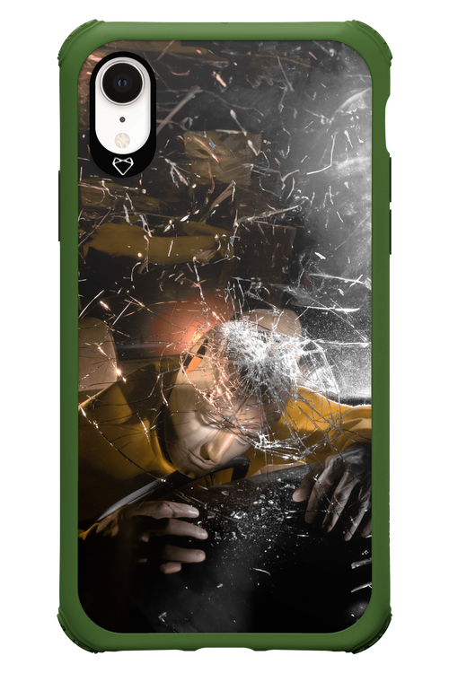 Final Impact - Apple iPhone XR