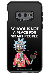 School is not for smart people - Samsung Galaxy S10e