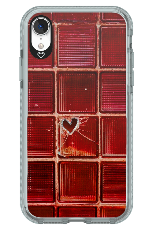Heartbroken - Apple iPhone XR
