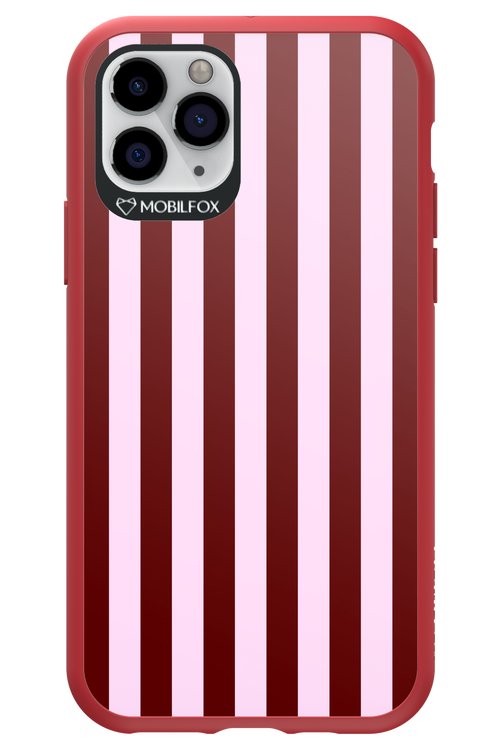 Circus Romance 2.0 - Apple iPhone 11 Pro
