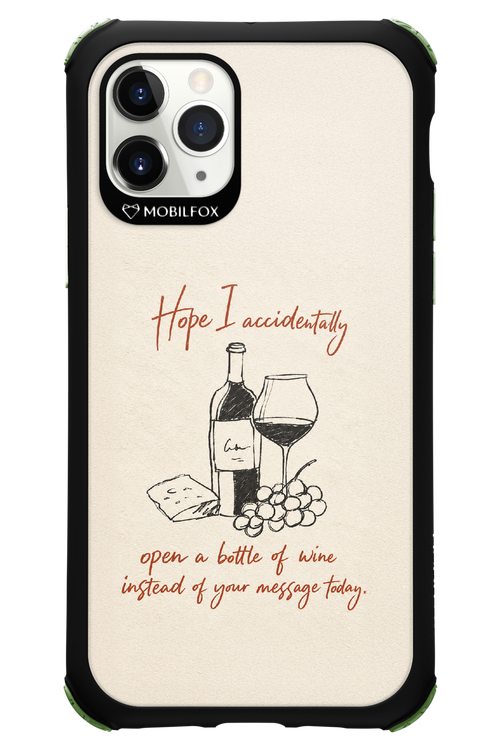 Bottle of wine 2.0 - Apple iPhone 11 Pro