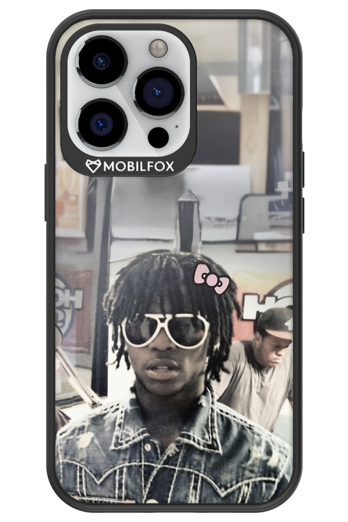 Drip ‘n’ Bow 2.0 - Apple iPhone 13 Pro