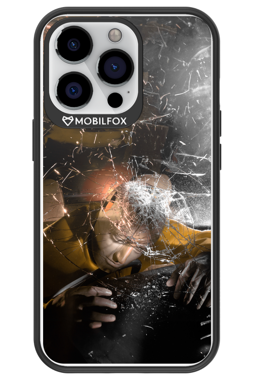 Final Impact - Apple iPhone 13 Pro