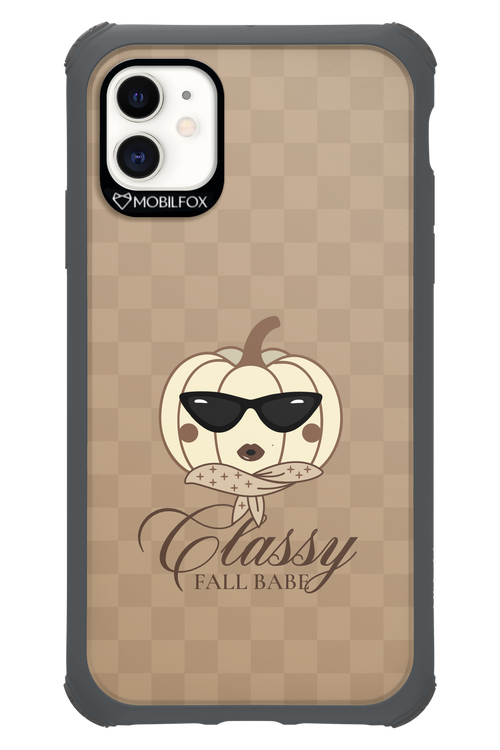 Fall Babe - Apple iPhone 11