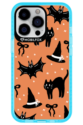 Cat & Bat - Apple iPhone 13 Pro