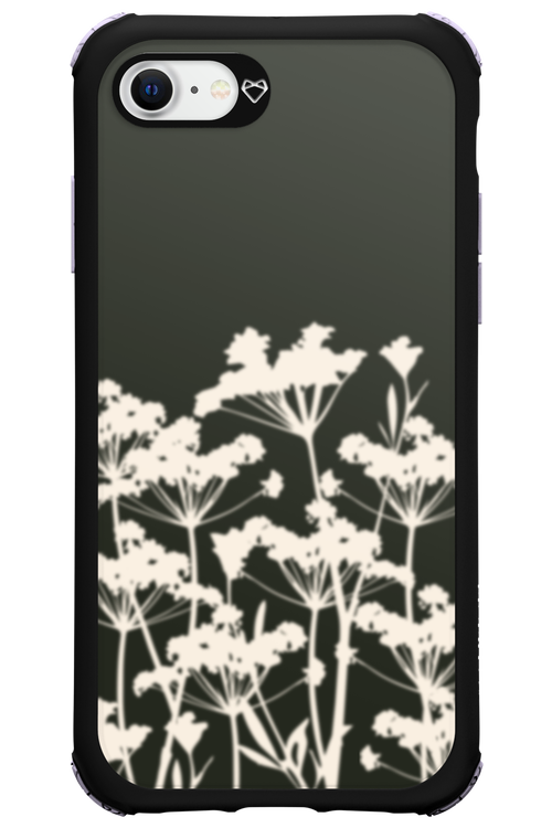 Midnight Bloom - Apple iPhone 8