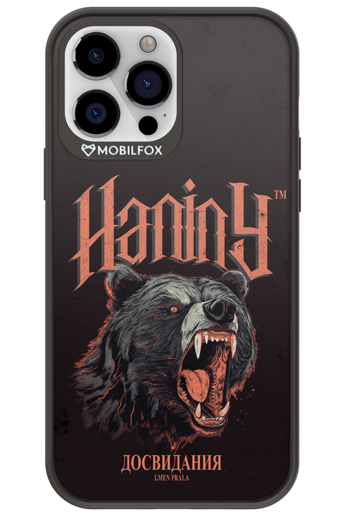 Bear Attack - Apple iPhone 13 Pro Max