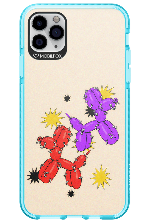 Dog Fight 2.0 - Apple iPhone 11 Pro Max