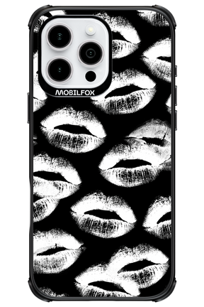 Ghost Kiss Black - Apple iPhone 16 Pro Max