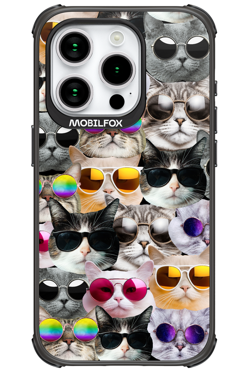 Cat World - Apple iPhone 15 Pro