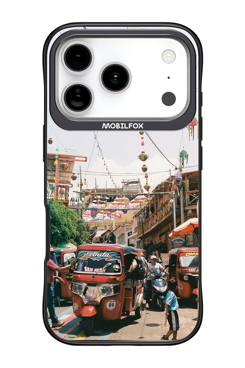 Guatemala Day 2.0 - Apple iPhone 17 Pro