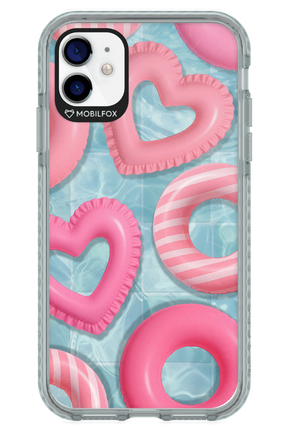 Love Pool - Apple iPhone 11