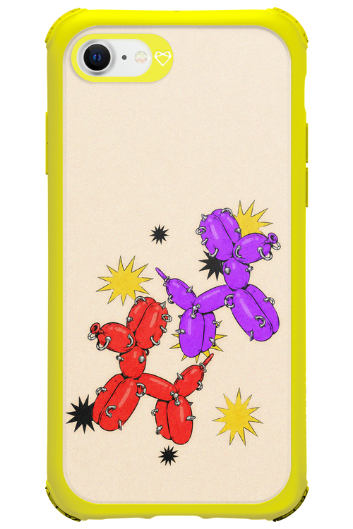 Dog Fight 2.0 - Apple iPhone 8