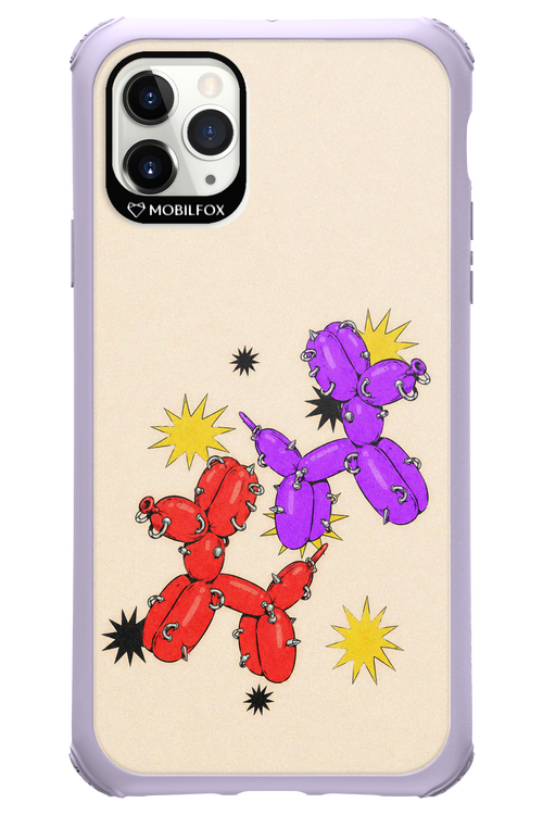 Dog Fight 2.0 - Apple iPhone 11 Pro Max