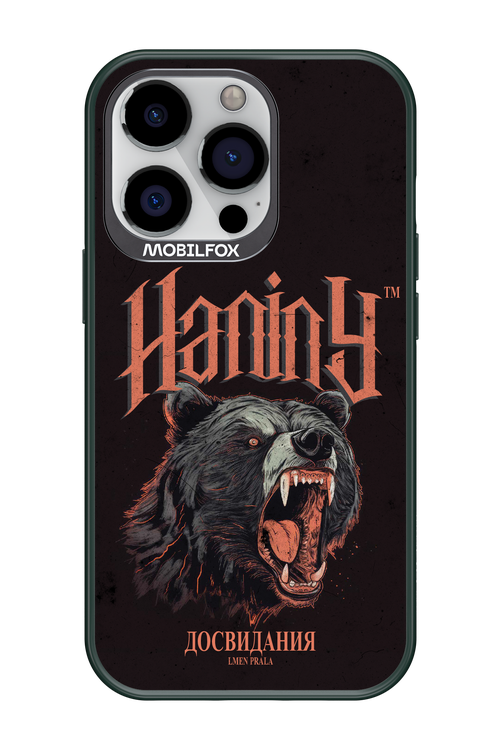 Bear Attack - Apple iPhone 13 Pro