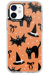 Cat & Bat - Apple iPhone 12