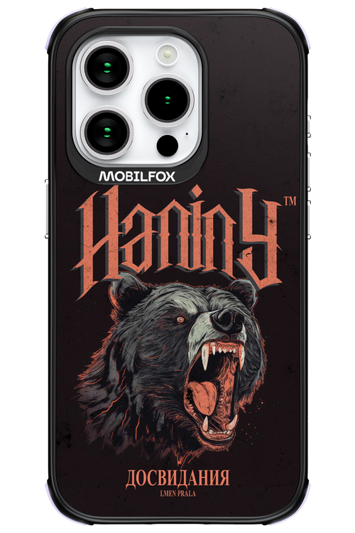 Bear Attack - Apple iPhone 15 Pro