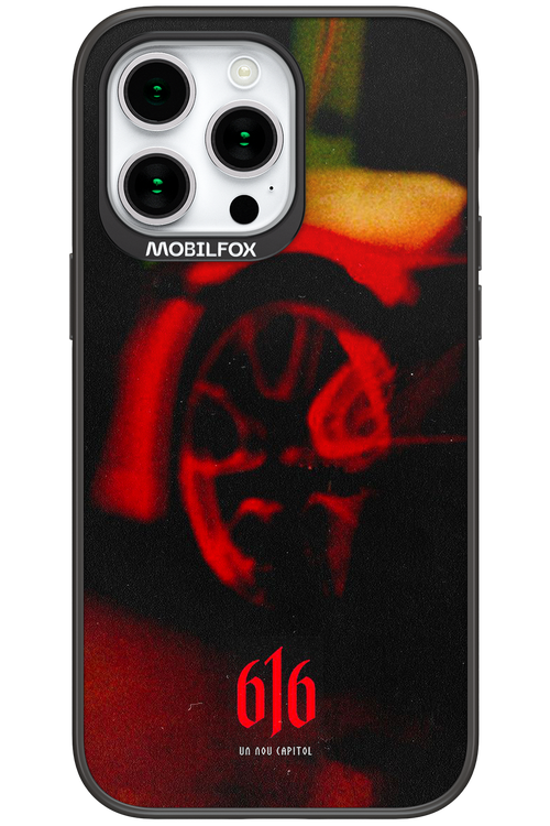 616 - Apple iPhone 15 Pro Max