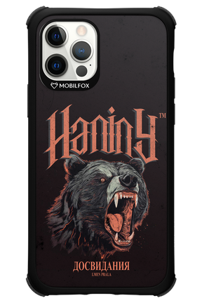 Bear Attack - Apple iPhone 12 Pro