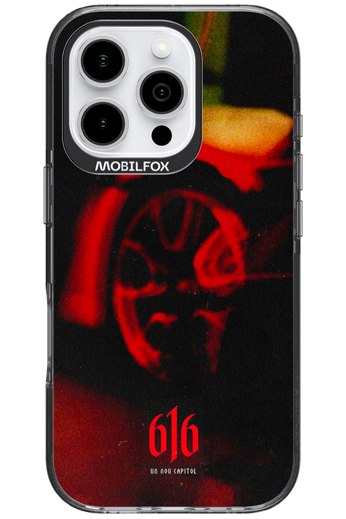 616 2.0 - Apple iPhone 16 Pro