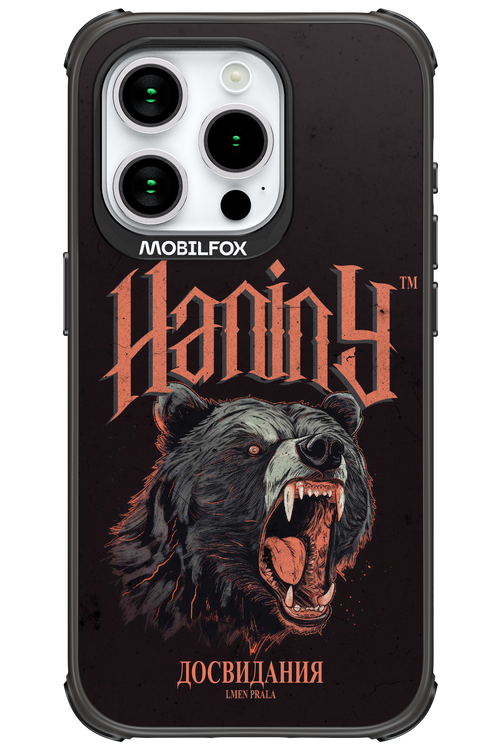 Bear Attack - Apple iPhone 15 Pro